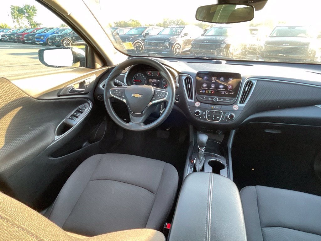 2024 Chevrolet Malibu LT 1LT / HEATED SEATS / BLUETOOH