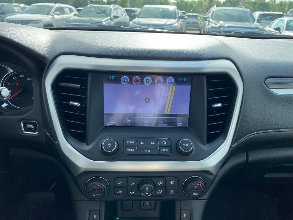 2017 GMC Acadia SLT-2 MOONROOF / REAR DVD ENTERTAINMENT