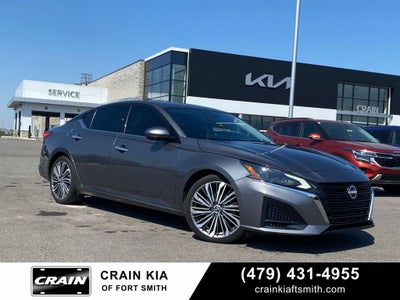2023 Nissan Altima 2.5 SL CLEAN CARFAX / HEATED SEATS