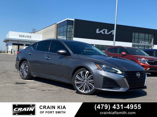 2023 Nissan Altima 2.5 SL CLEAN CARFAX / HEATED SEATS