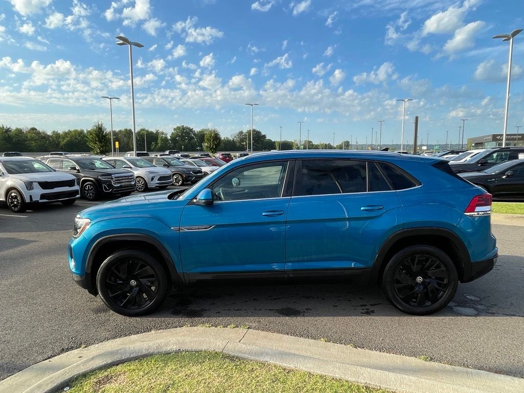 2024 Volkswagen Atlas Cross Sport 2.0T SE w/Technology AWD / ONE OWNER / LEATHER