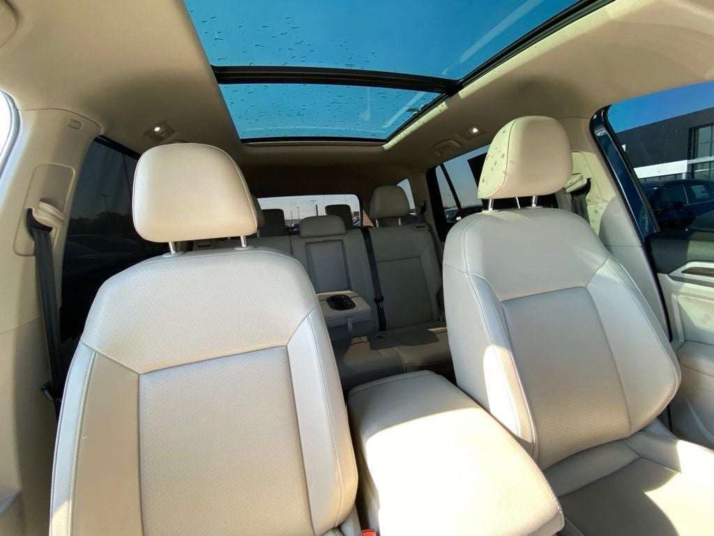 2021 Volkswagen Atlas 3.6L V6 SE w/Technology