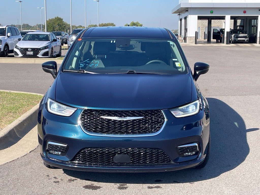 2023 Chrysler Pacifica Touring L HEATED SEATS / POWER DRIVERS SEAT