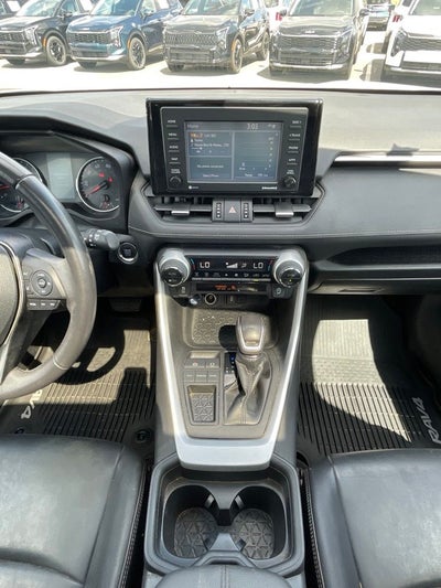 2020 Toyota RAV4 XLE Premium