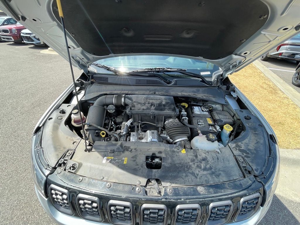 2025 Jeep Compass Latitude 4X4 / HEATED SEATS / ONE OWNER