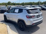 2025 Jeep Compass Latitude 4X4 / HEATED SEATS / ONE OWNER