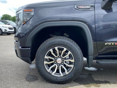 2022 GMC Sierra 1500 AT4 4x4 / HEATED SEATS