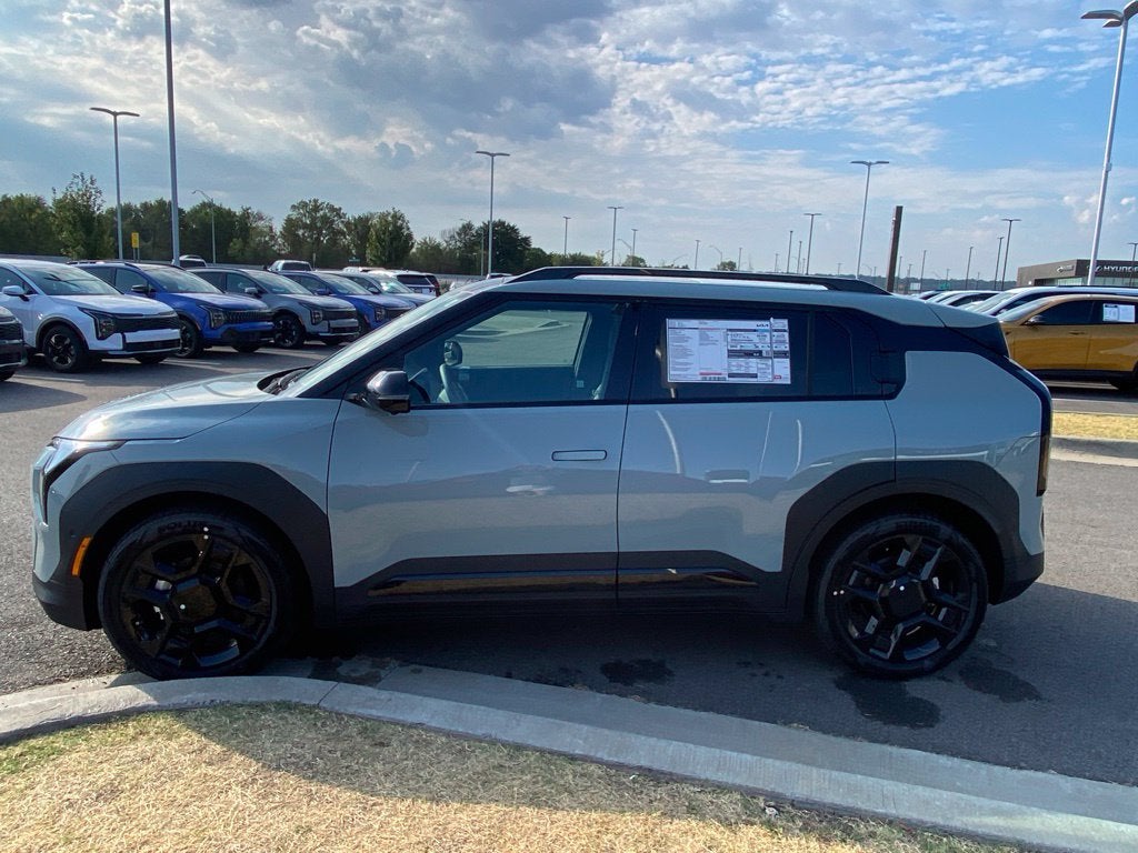 2027 Kia EV3 Base