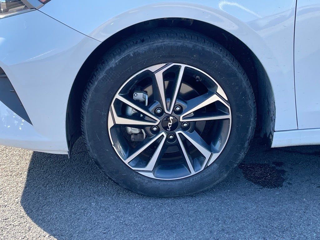 2024 Kia Forte LXS CPO / ONE OWNER