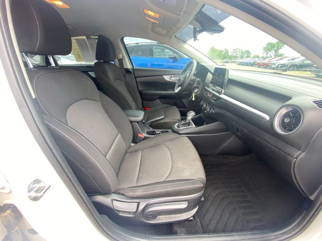 2024 Kia Forte LXS GREAT MPG