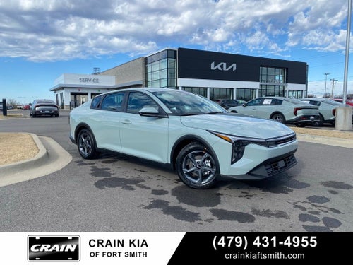 2026 Kia K4 LXS