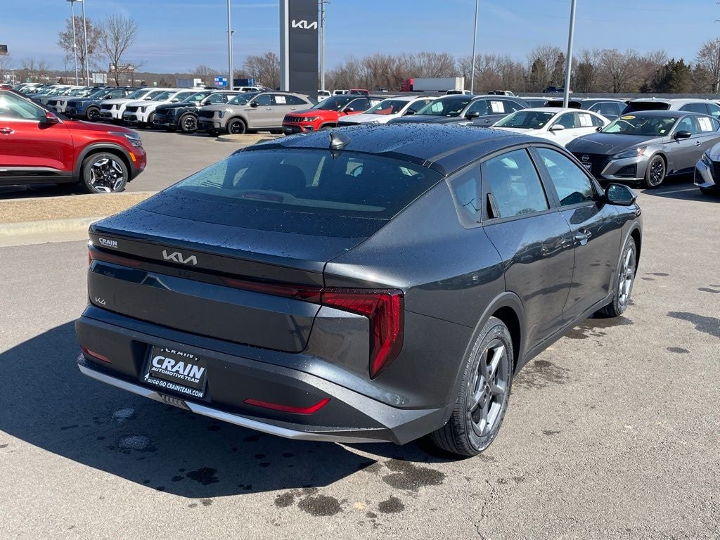 2026 Kia K4 LXS