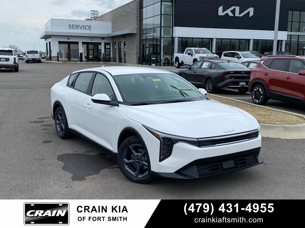 2026 Kia K4 LXS