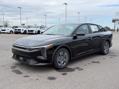 2027 Kia K4 LX