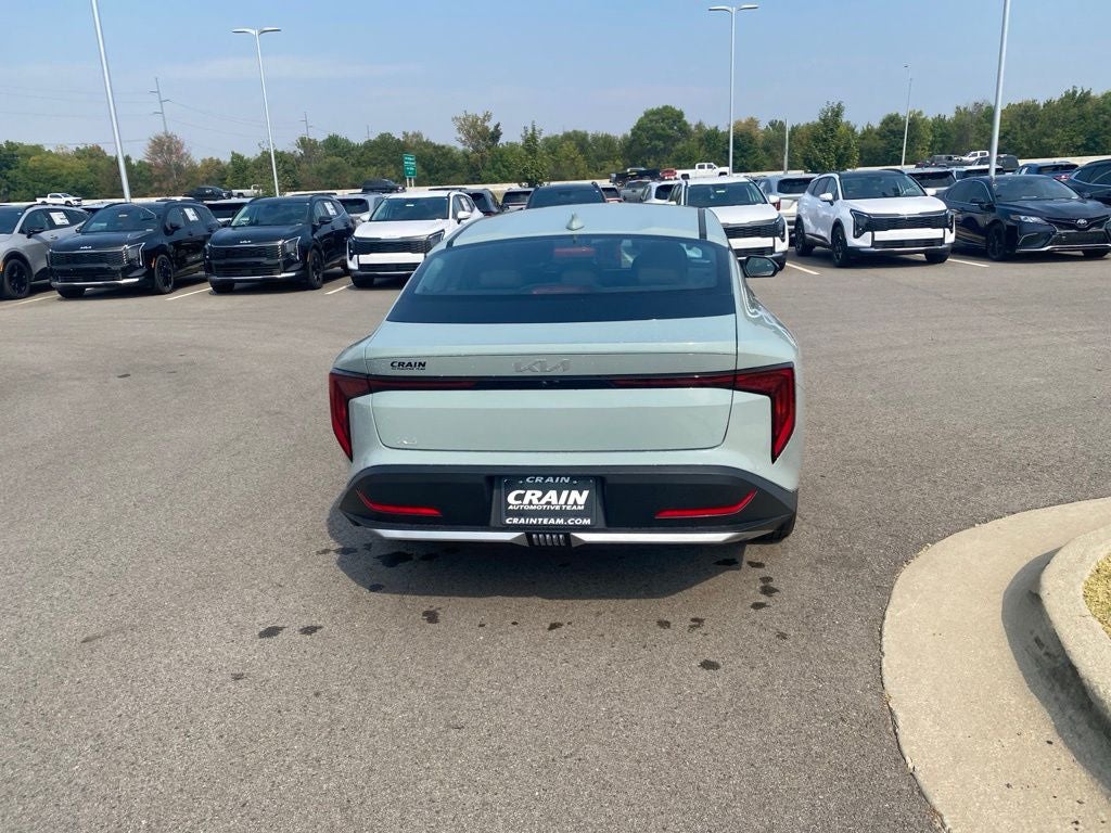 2026 Kia K4 LXS