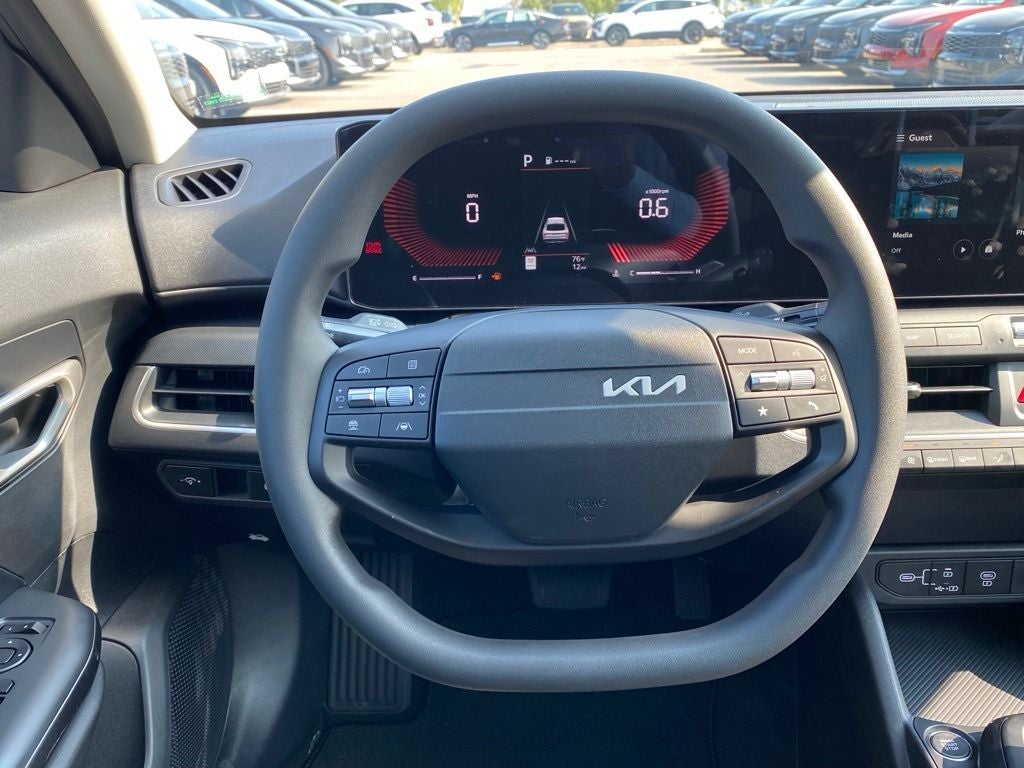 2026 Kia K4 LX