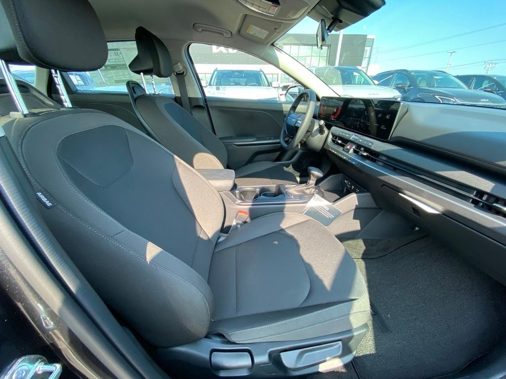 2026 Kia K4 LX