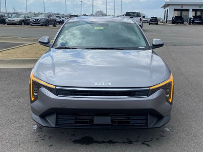 2026 Kia K4 LXS