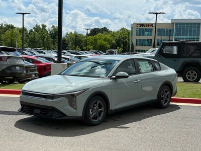 2026 Kia K4 LXS