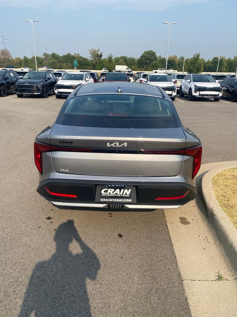 2026 Kia K4 LXS