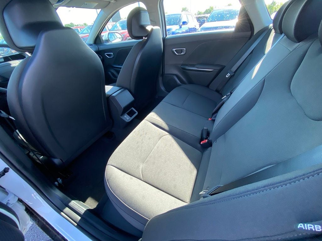 2026 Kia K4 LX