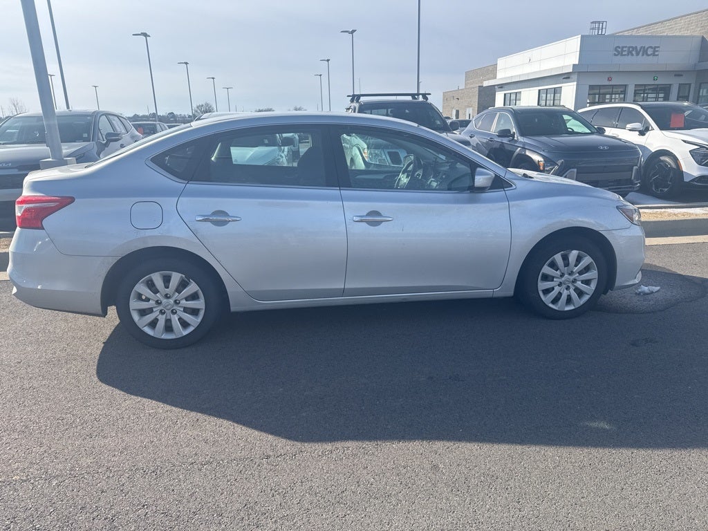 2019 Nissan Sentra S CLEAN CARFAX