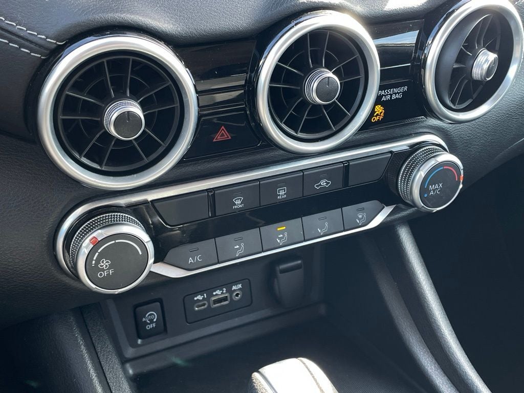 2024 Nissan Sentra SV ONE OWNER / CLEAN CARFAX