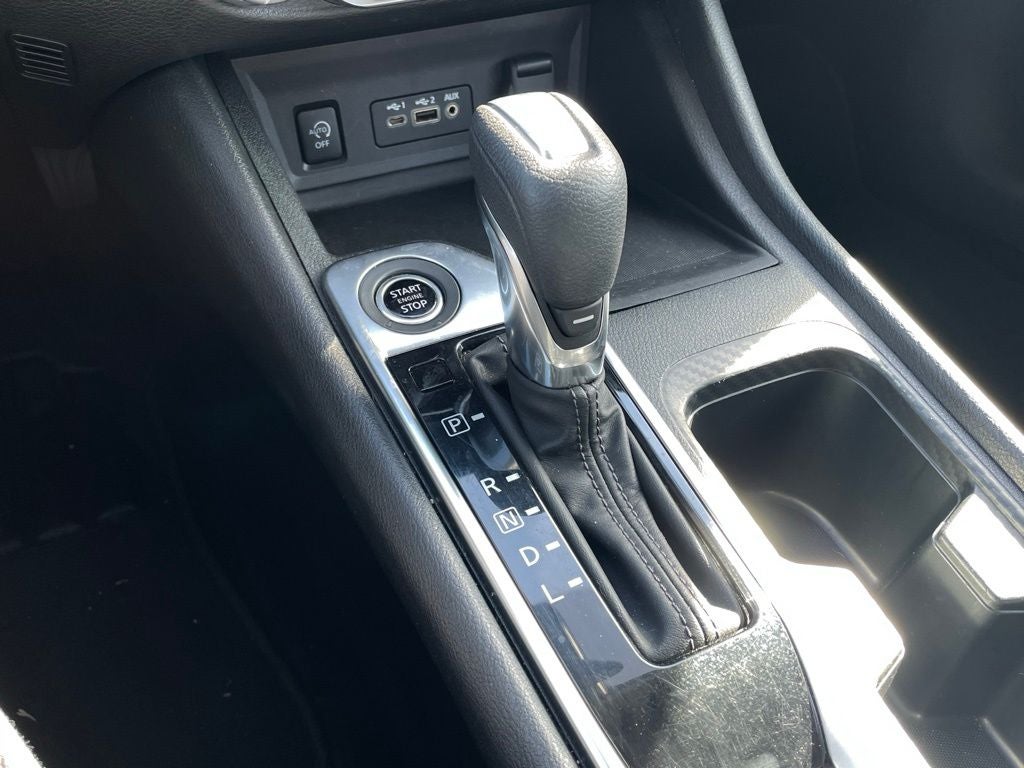 2024 Nissan Sentra SV ONE OWNER / CLEAN CARFAX