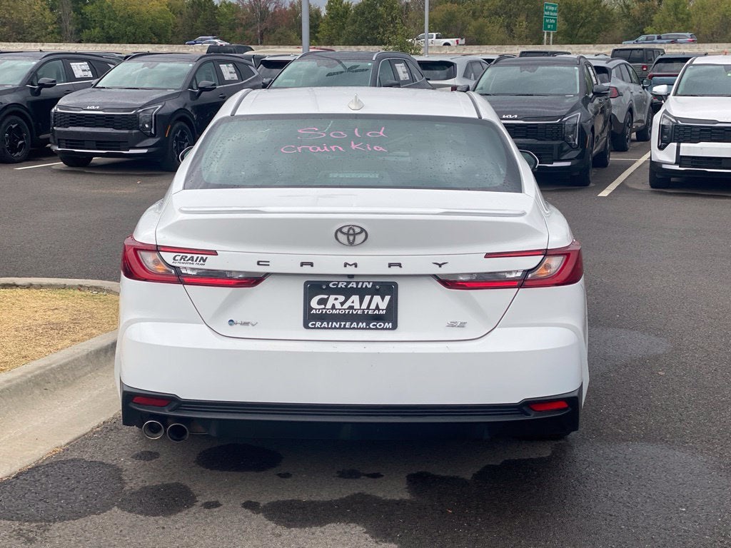2025 Toyota Camry SE