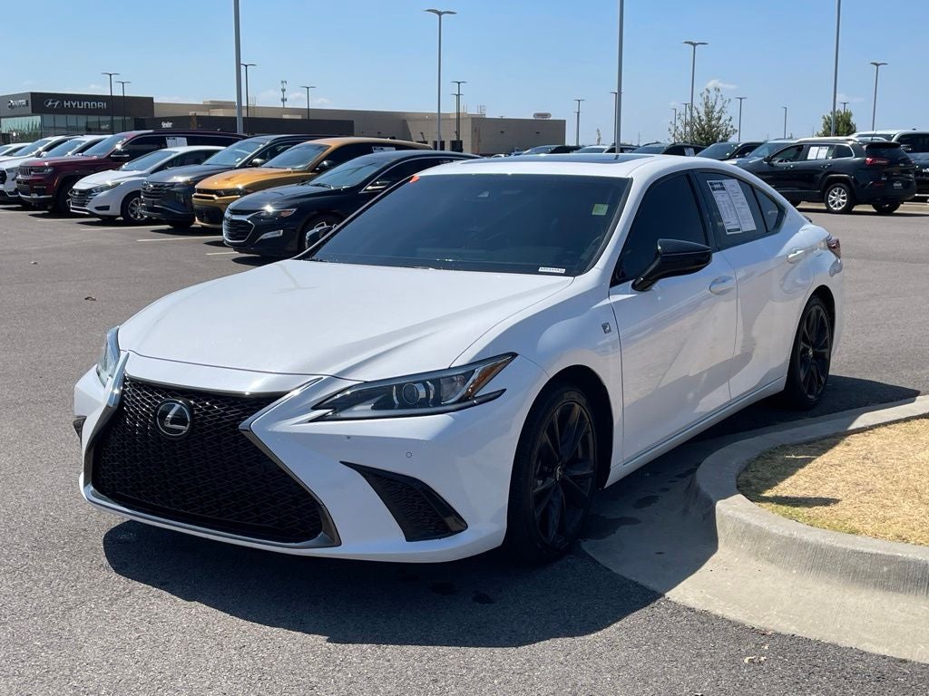 2021 Lexus ES 350 F Sport MOONROOF / HEATED SEATS / NAV