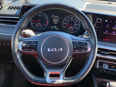 2024 Kia K5 GT-Line ONE OWNER / HEATED SEATS / AWD