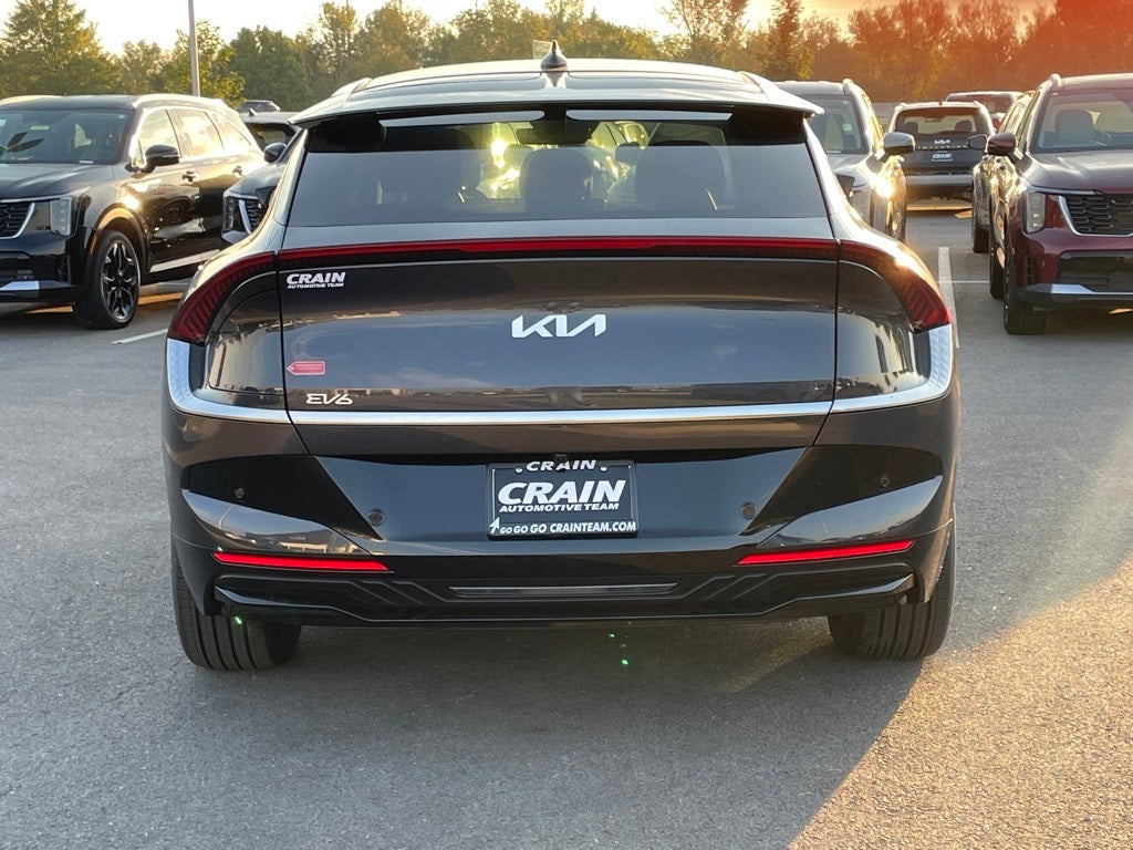 2025 Kia EV6 Wind