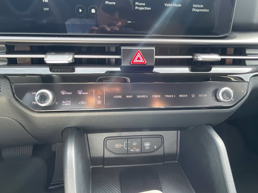 2027 Kia Sportage EX