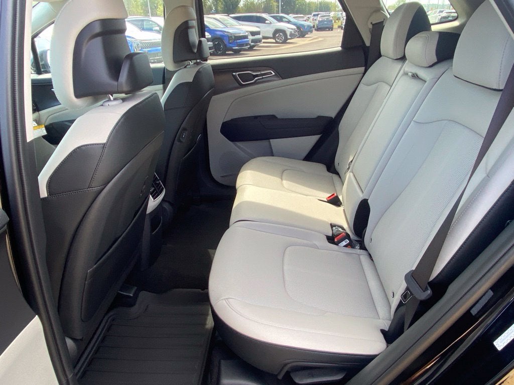 2027 Kia Sportage EX