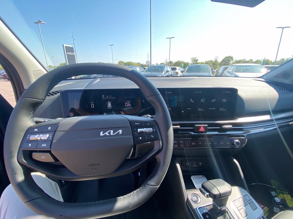 2027 Kia Sportage EX