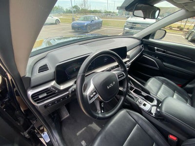 2025 Kia Telluride S AWD / ONE OWNER / HEATED SEATS