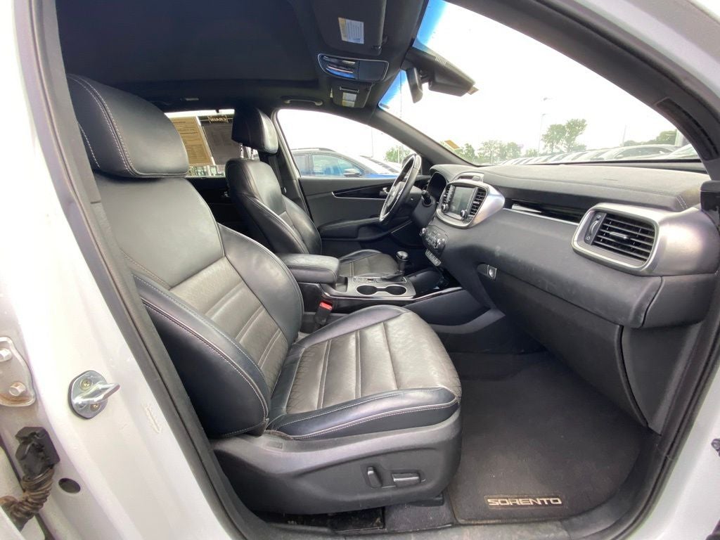 2017 Kia Sorento SX Limited