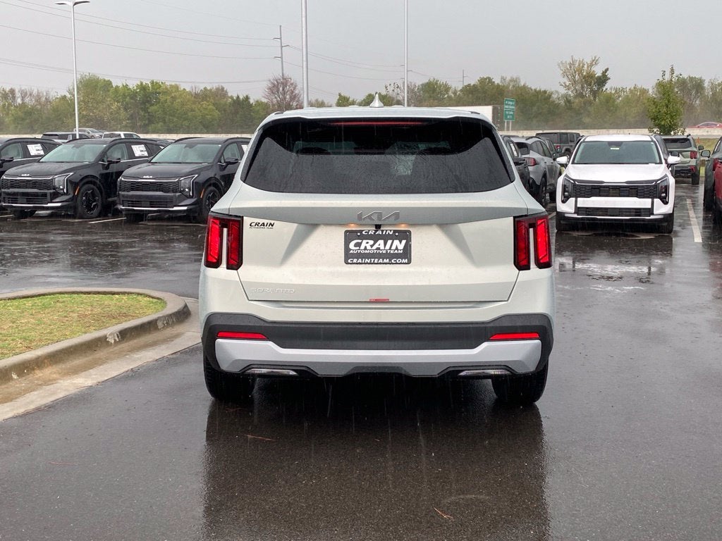 2026 Kia Sorento LX