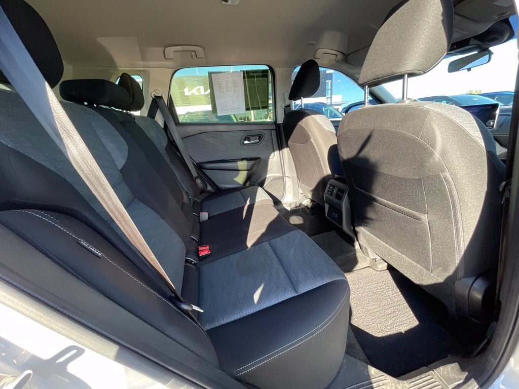 2023 Nissan Rogue SV CLEAN CARFAX / BLUETOOTH