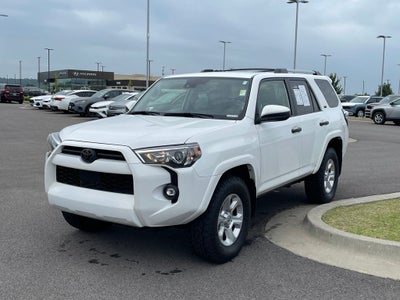 2022 Toyota 4Runner SR5 4X4 / KEYLESS ENTRY