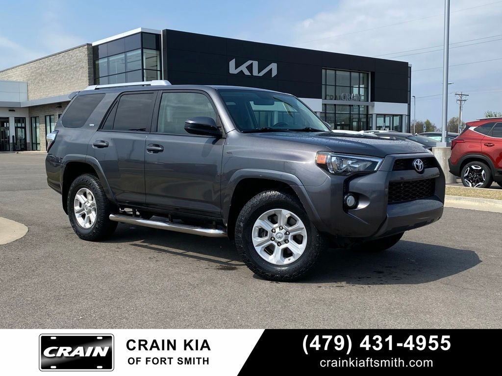 2017 Toyota 4Runner SR5 NAV / POWER DRIVERS SEAT