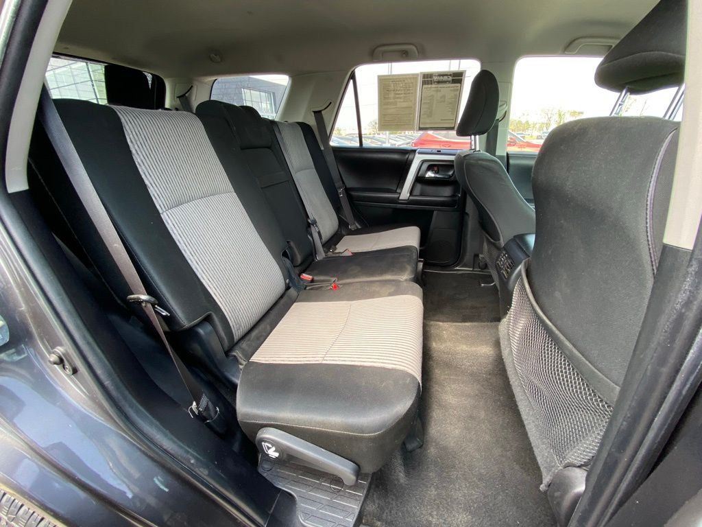 2017 Toyota 4Runner SR5 NAV / POWER DRIVERS SEAT