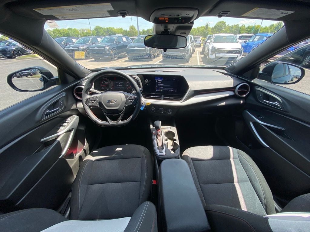 2024 Chevrolet Trax 1RS ONE OWNER / HEATED SEATS