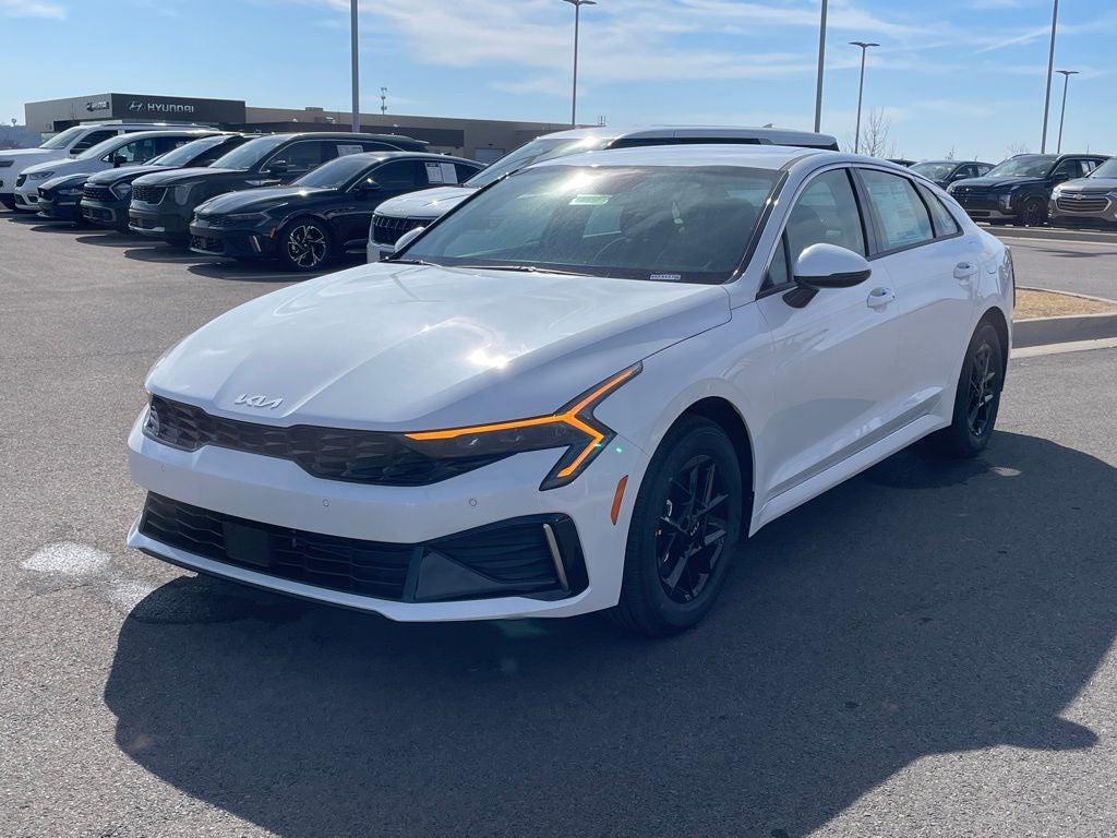 2026 Kia K5 LXS