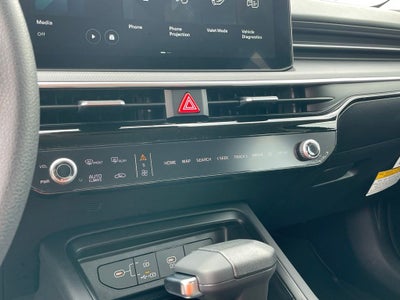2026 Kia K5 LXS