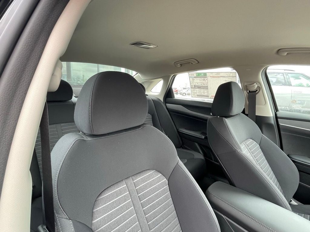 2026 Kia K5 LXS