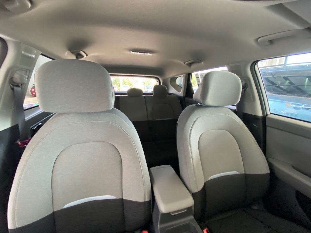 2027 Kia Seltos LX