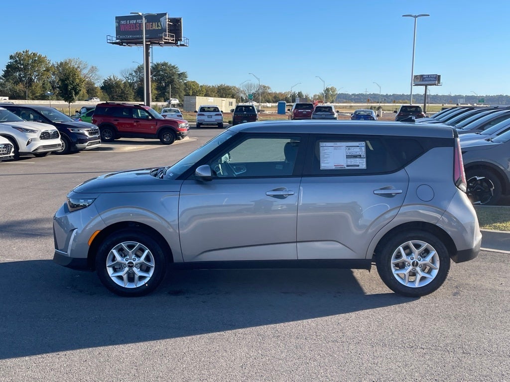 2025 Kia Soul LX