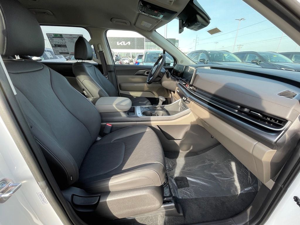 2026 Kia Carnival LXS