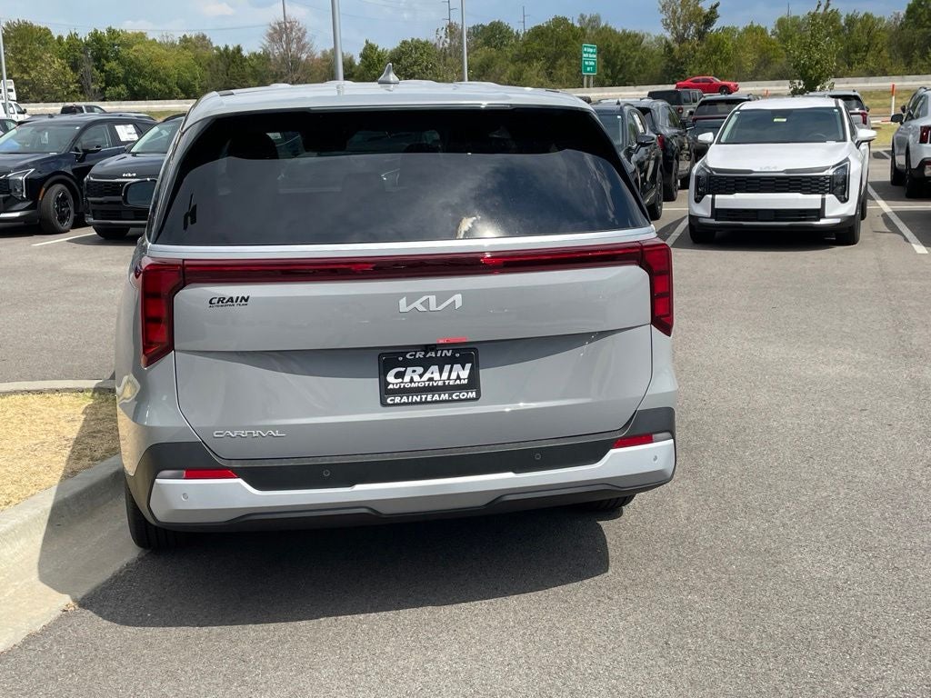 2027 Kia Carnival LXS